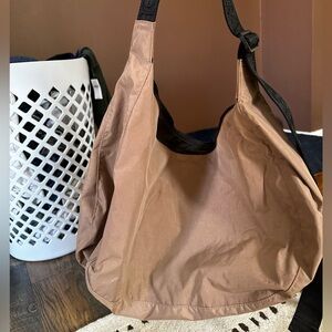 Large baggy crescent - cocoa